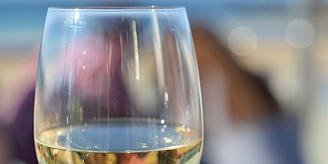 How to tempt a woman or man with wine