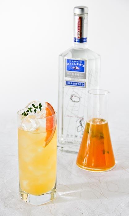 thyme gin fizz cocktail recipe