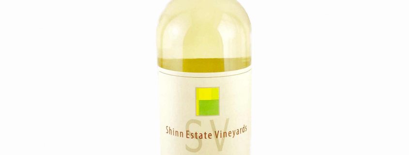 Fall in Love with this Juicy White Wine Blend from New York's North Fork 1