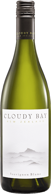 Bottle Shot of 2017 Cloudy Bay Sauvignon Blanc